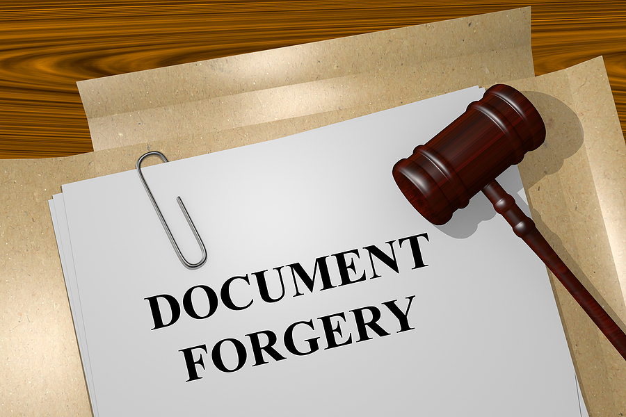 Call 317-636-7514 When You Need a Forgery Charge Lawyer in Indianapolis Indiana